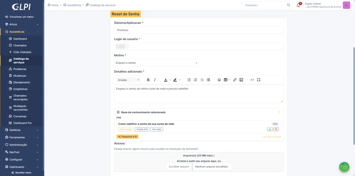 GLPI 11 form suggesting a knowledge base article while the user describes the problem, before opening a ticket