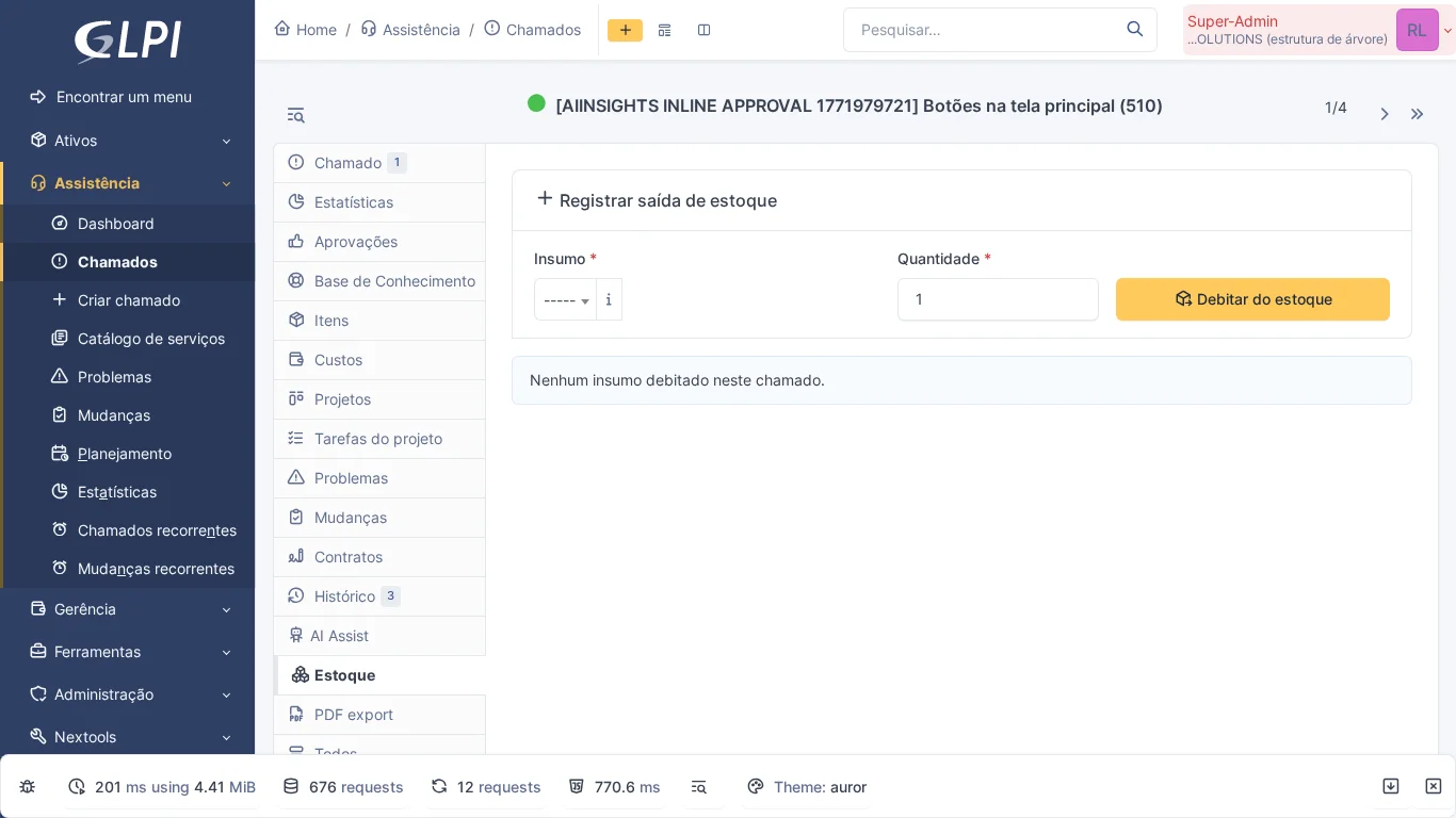 Scheda Stock in un ticket GLPI con campi per selezionare consumabile, quantità e pulsante Addebita dallo stock