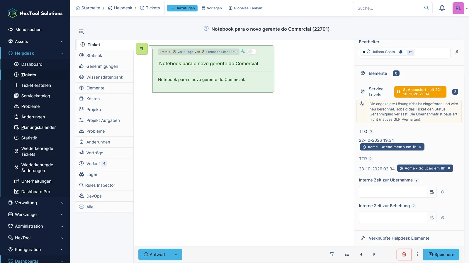 GLPI-Ticket in Genehmigung mit dem Hinweis SLA pausiert unter Service-Levels und der Notiz, dass die Lösungsfrist eingefroren ist und beim Statuswechsel neu berechnet wird