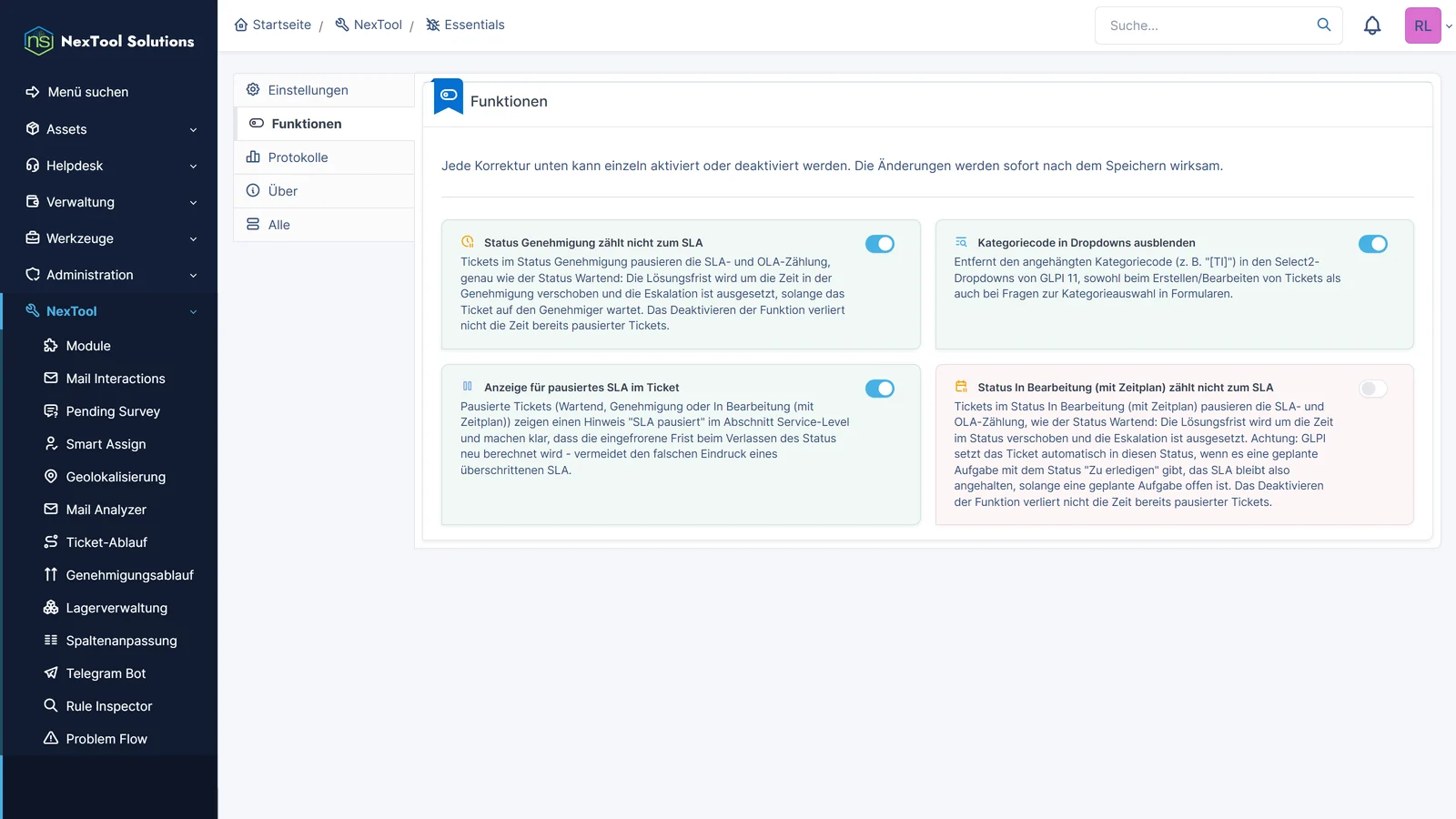 Reiter Funktionen von Essentials in GLPI: Status Genehmigung zählt nicht zum SLA, Anzeige für pausiertes SLA, Kategoriecode ausblenden und Status In Bearbeitung (geplant), jeweils mit eigenem Schalter