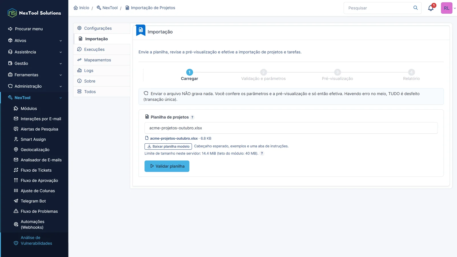 Etapa 1 da Importação de Projetos no GLPI: a folha de cálculo Excel de projetos da Acme carregada para validar, com modelo para descarregar e o aviso de que enviar o ficheiro não grava nada